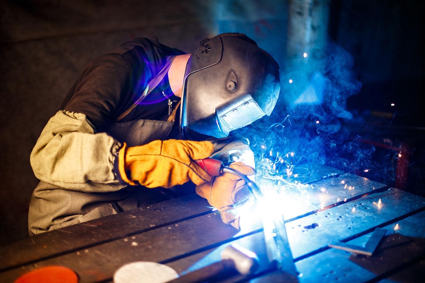 How to Break a Weld Without a Grinder