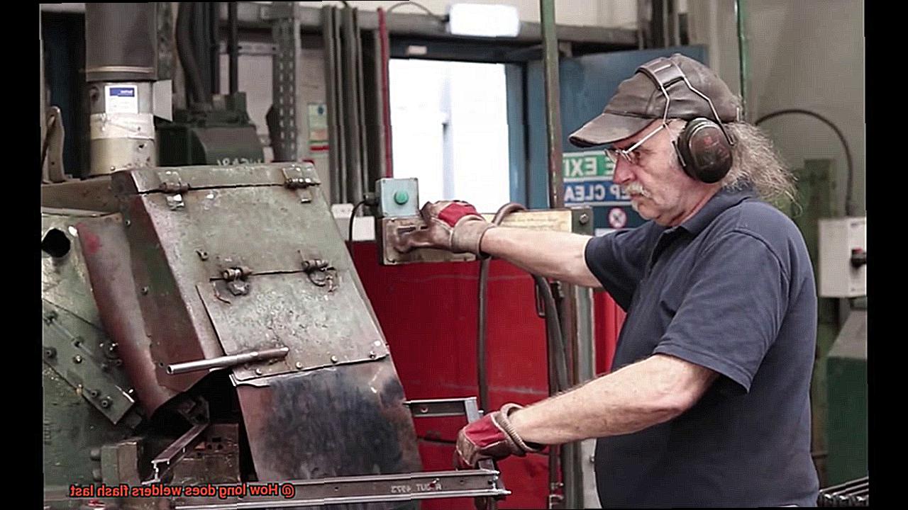 How long does welders flash last-3