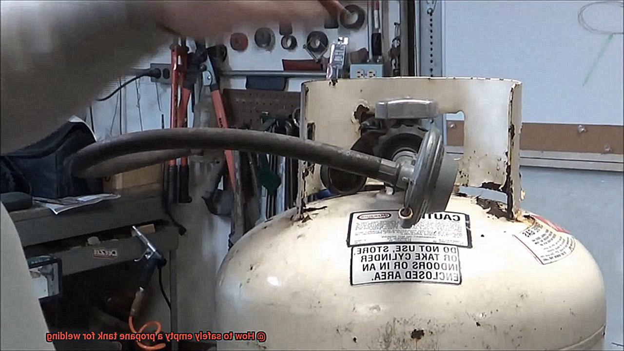 How to safely empty a propane tank for welding-4